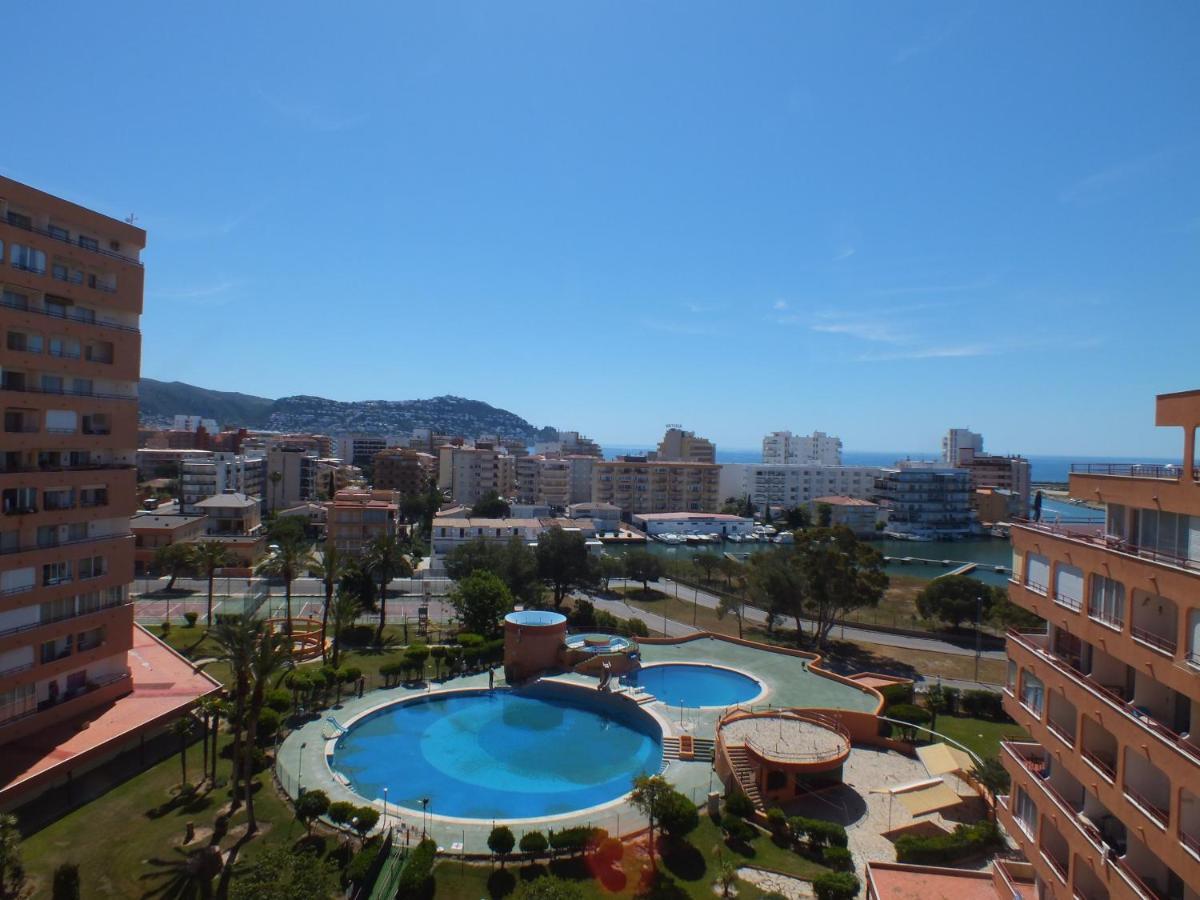Rnet - Ir 7-42 Studios Roses Costa Brava المظهر الخارجي الصورة